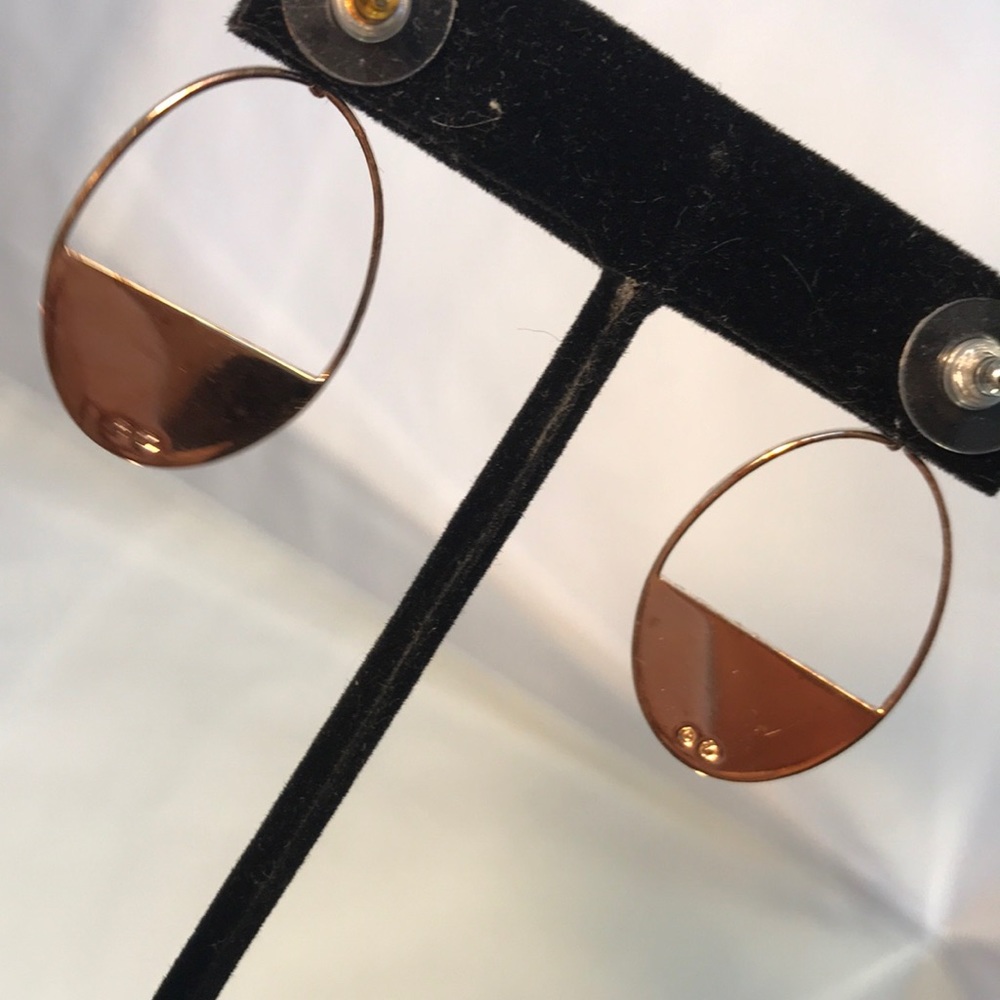 Authentic Swarovski crystal rose gold earrings - Picture 5 of 5